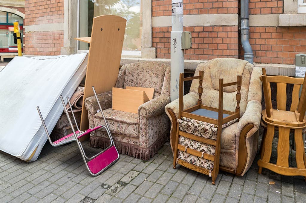 smaltimento e ritiro di mobili usati torino cirie